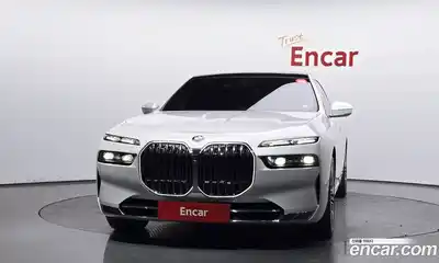 BMW 7-Series 2023 3.0 Автомат в Москве № 157994, миниатюра 2