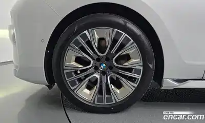 BMW 7-Series 2023 3.0 Автомат в Москве № 157994, миниатюра 4