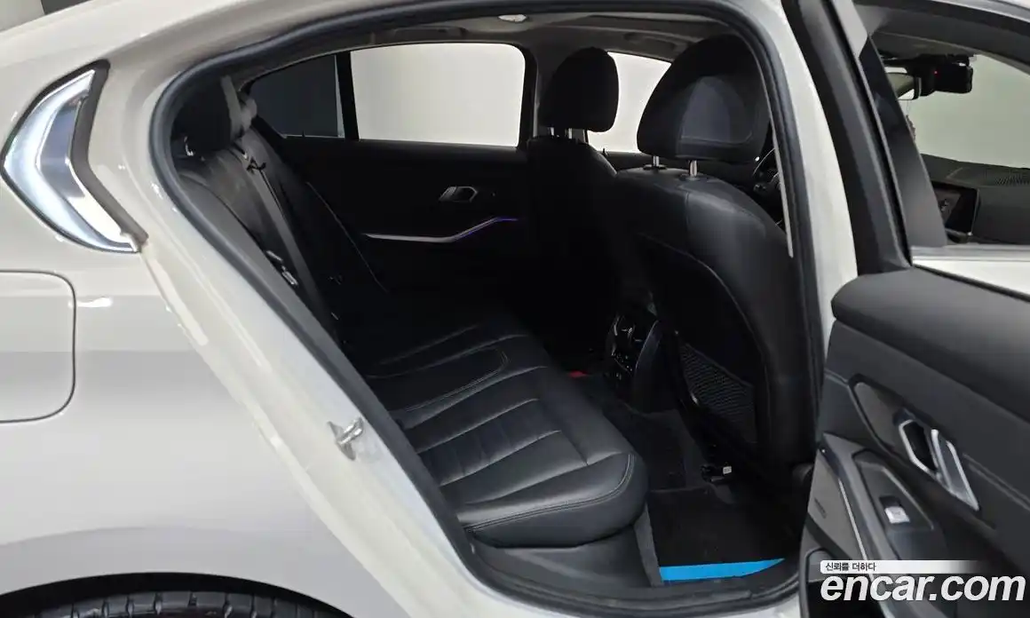 BMW 3-Series 2021 2.0 Автомат в Москве № 158098, фото 11