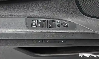 BMW 7-Series 2010 3.0 Автомат в Москве № 159336, миниатюра 9