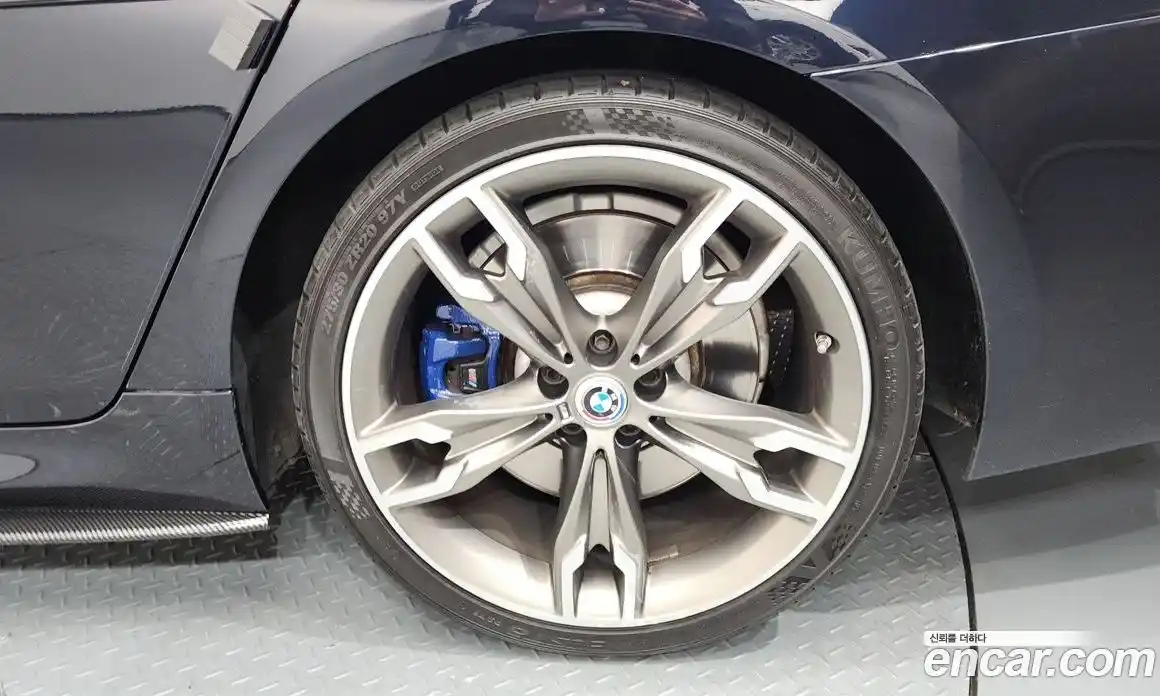 BMW 5-Series 2021 4.4 Автомат в Москве № 159608, фото 17