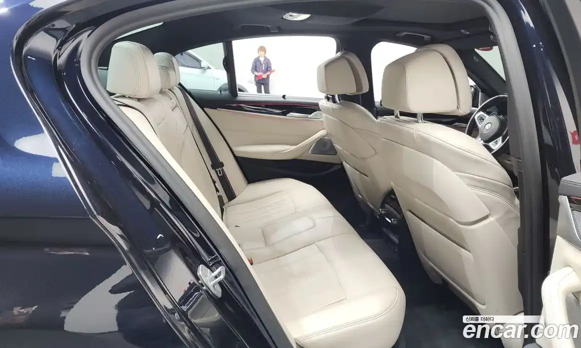 BMW 5-Series 2021 4.4 Автомат в Москве № 159608, фото 3