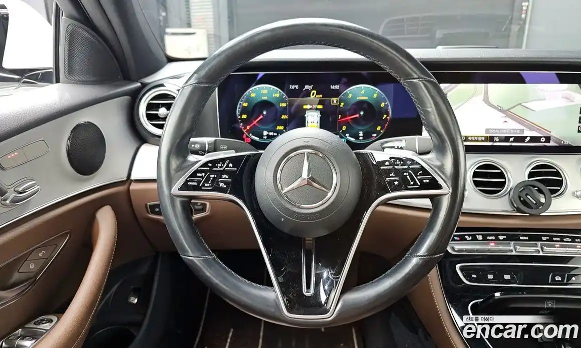 Mercedes-Benz E-Class 2021 2.0 Автомат в Москве № 161046, фото 6