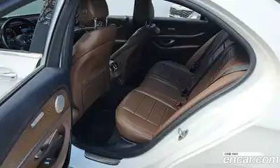 Mercedes-Benz E-Class, 2021