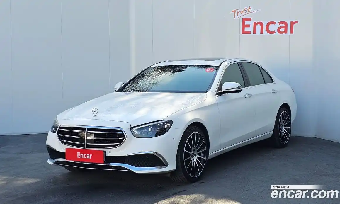 Mercedes-Benz E-Class 2021 2.0 Автомат в Москве № 161621, фото 5