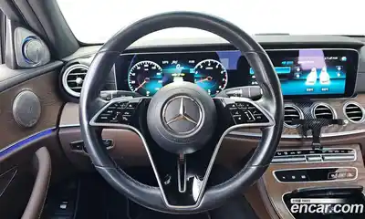 Mercedes-Benz E-Class 2021 2.0 Автомат в Москве № 161621, миниатюра 9