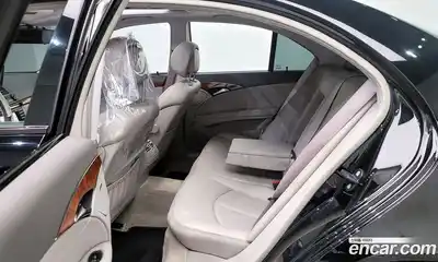 Mercedes-Benz E-Class 2006 3.5 Автомат в Москве № 161666, миниатюра 2