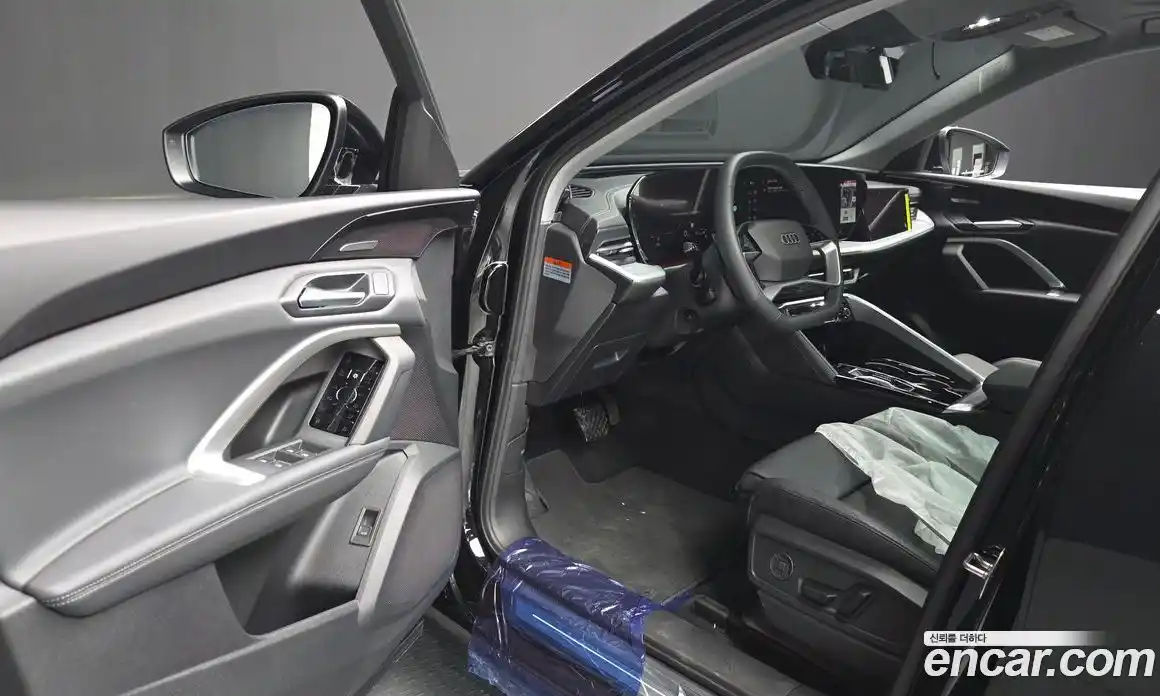 Audi Q5 2025 2.0 Автомат в Москве № 162239, фото 16