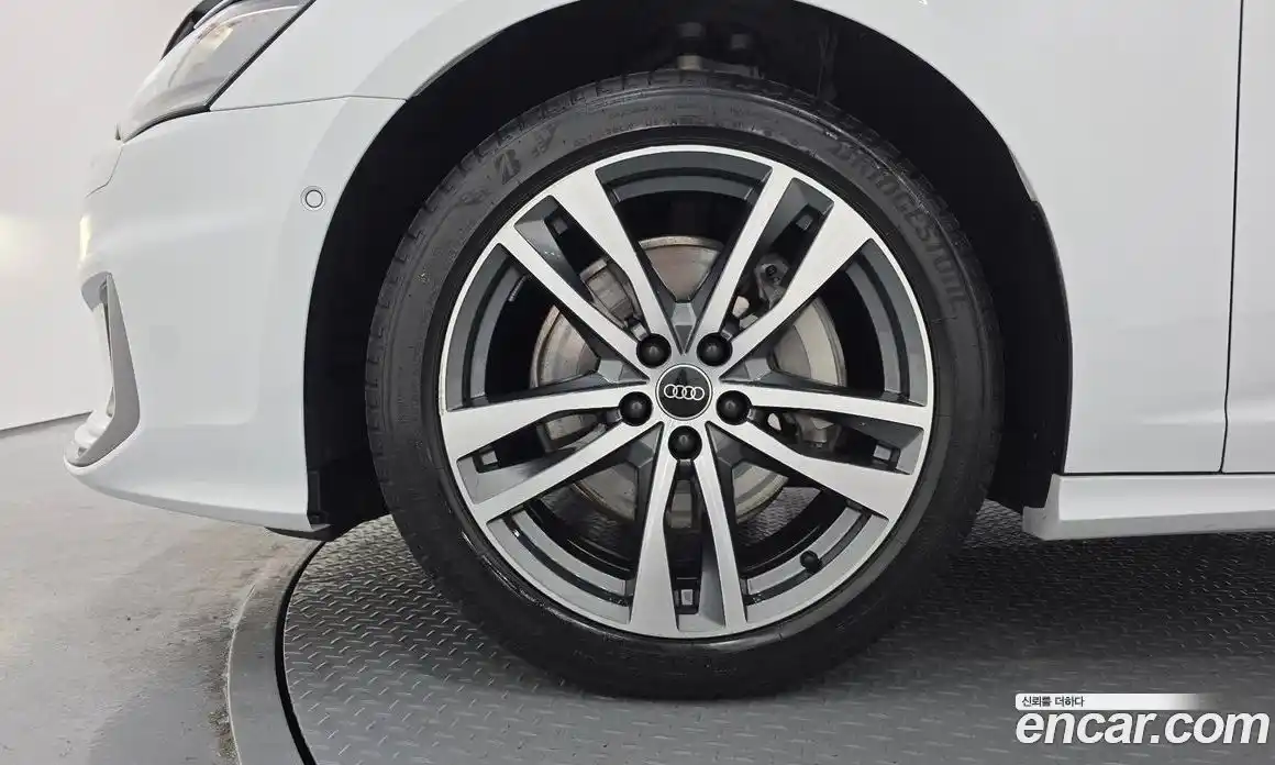 Audi A6 2023 2.0 Автомат в Москве № 162785, фото 8