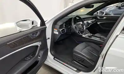 Audi A6 2022 2.0 Автомат в Москве № 163601, миниатюра 5