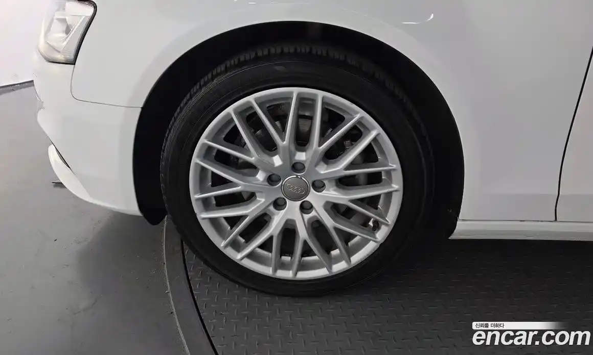 Audi A4 2016 2.0 Автомат в Москве № 163650, фото 1