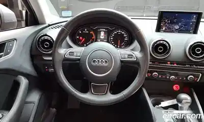 Audi A3 2015 2.0 Автомат в Москве № 163655, миниатюра 7