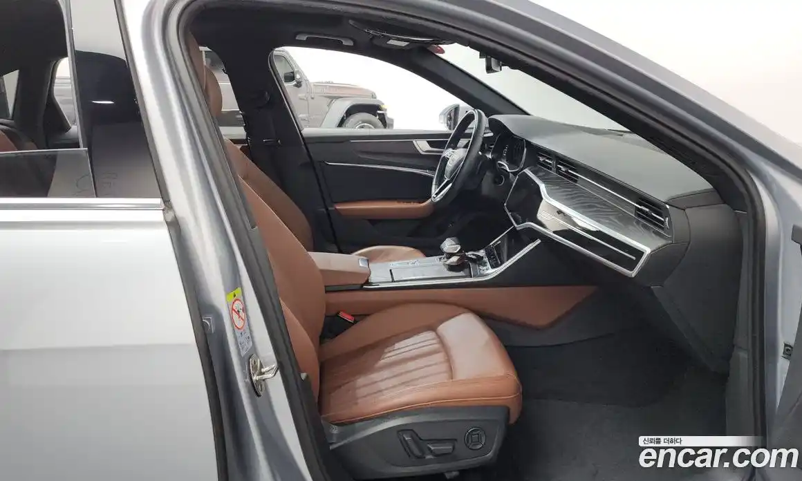 Audi A6 2020 2.0 Автомат в Москве № 163899, фото 13