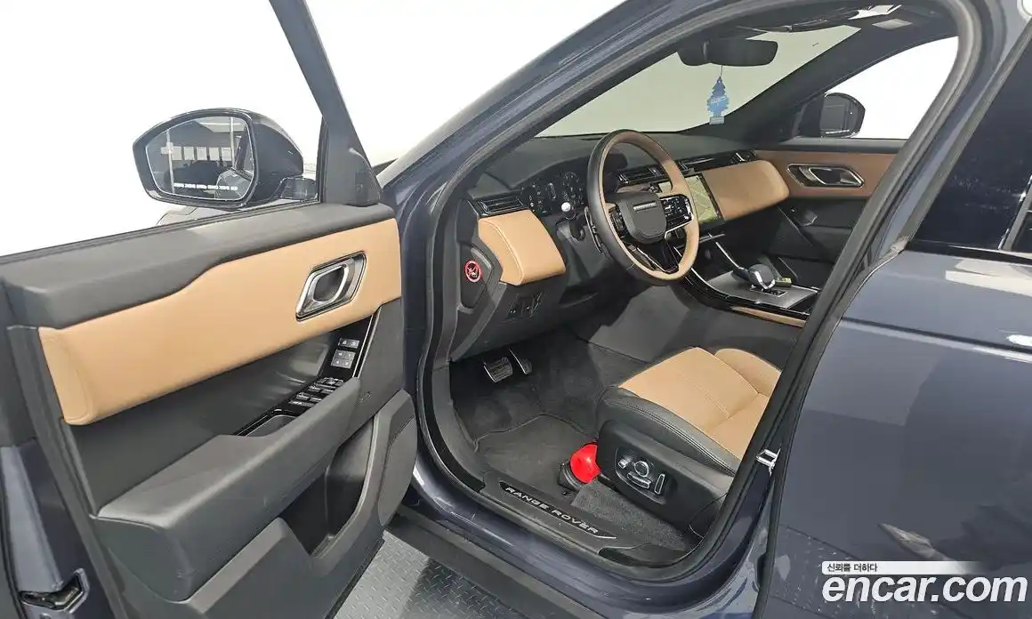 Land Rover Range-Rover Velar 2025 3.0 Автомат в Москве № 165997, фото 5