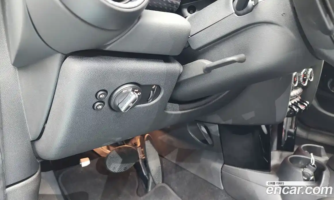 Mini Cooper 2019 2.0 Автомат в Москве № 167020, фото 1