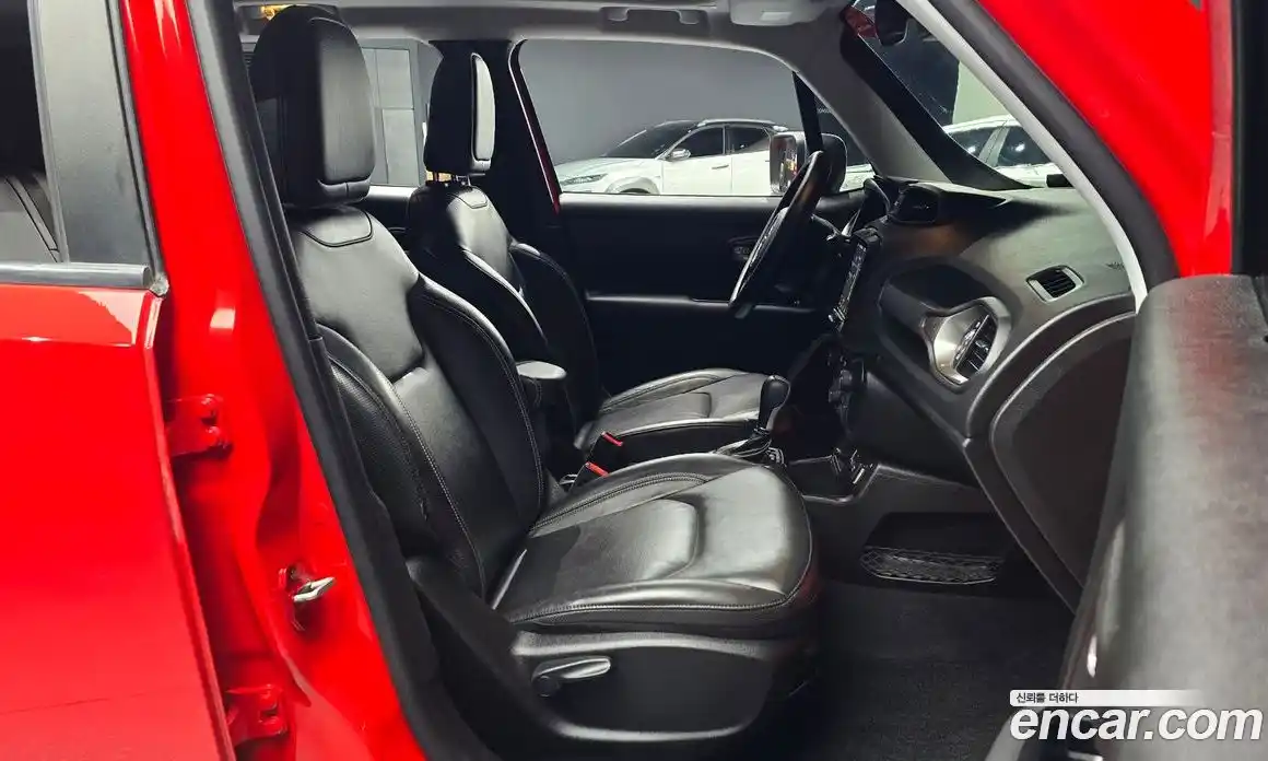 Jeep Renegade 2020 1.6 Автомат в Москве № 169495, фото 16