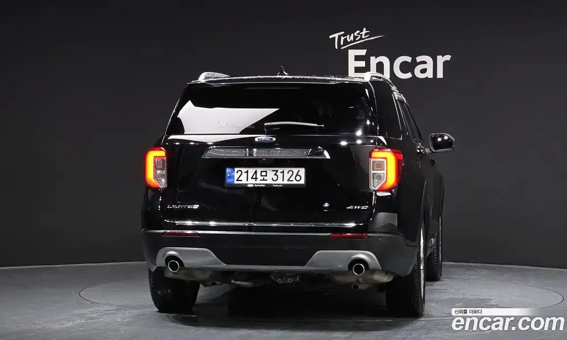 Ford Explorer 2023 2.3 Автомат в Москве № 170845, фото 1