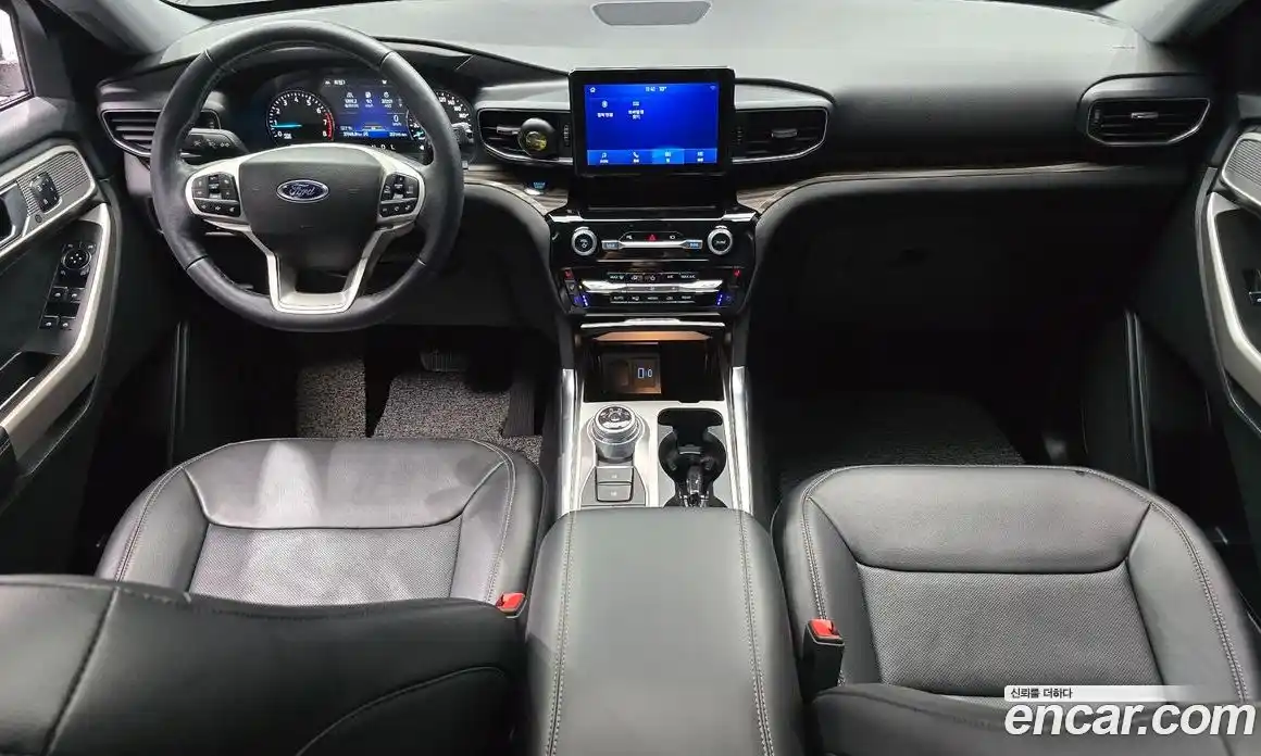 Ford Explorer 2023 2.3 Автомат в Москве № 170845, фото 10