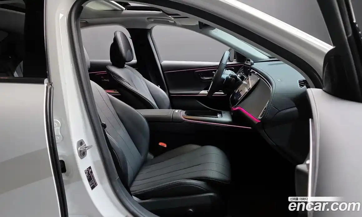 Mercedes-Benz E-Class 2024 2.0 Автомат в Москве № 171645, фото 1