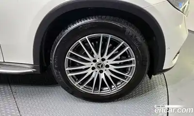 Mercedes-Benz GLC-Class 2025 2.0 Автомат в Москве № 175408, миниатюра 4