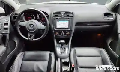 Volkswagen Golf 2011 1.6 Автомат в Москве № 175787, миниатюра 4