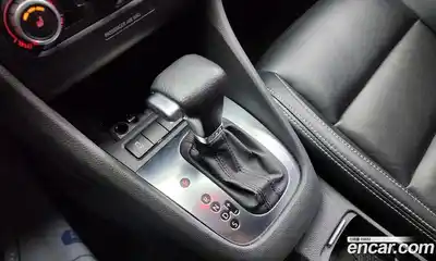 Volkswagen Golf 2011 1.6 Автомат в Москве № 175787, миниатюра 5