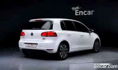 Volkswagen Golf 2011 1.6 Автомат в Москве № 175787, миниатюра 7