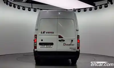 Renault Master 2019 2.3 Механическая в Москве № 177549, миниатюра 12
