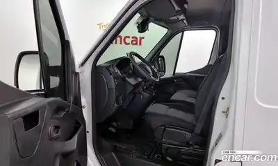 Renault Master 2019 2.3 Механическая в Москве № 177549, миниатюра 2