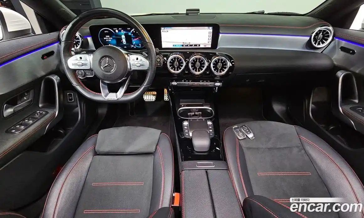 Mercedes-Benz CLA-Class 2022 2.0 Автомат в Москве № 178596, фото 16