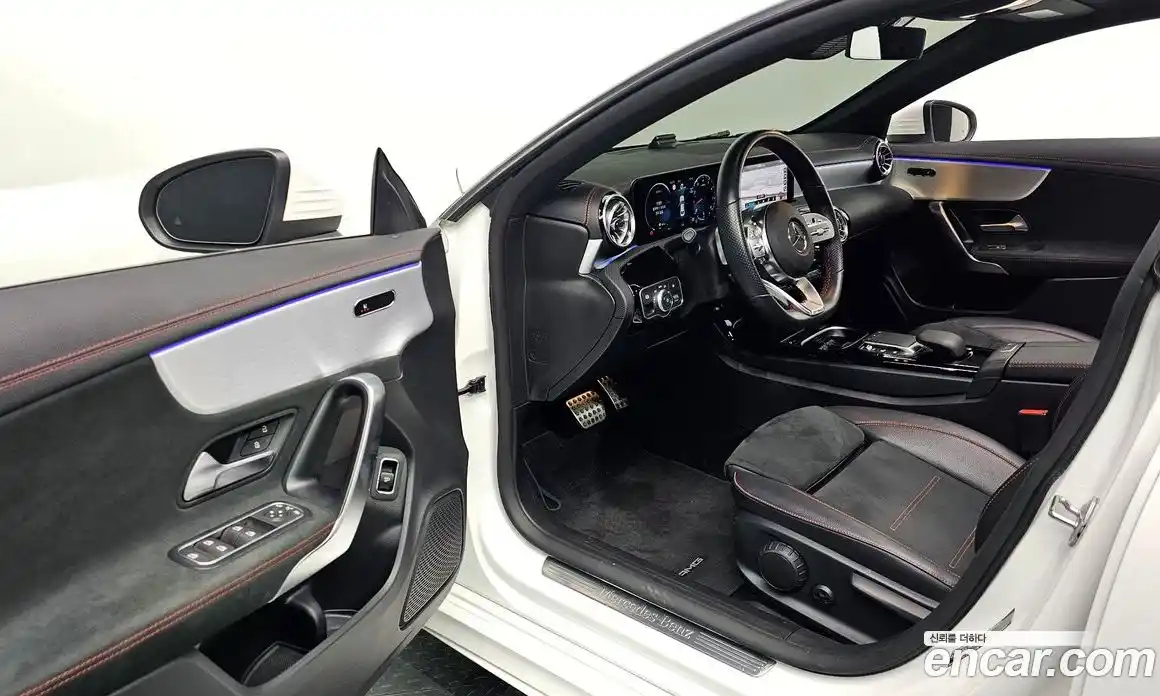 Mercedes-Benz CLA-Class 2022 2.0 Автомат в Москве № 178596, фото 5