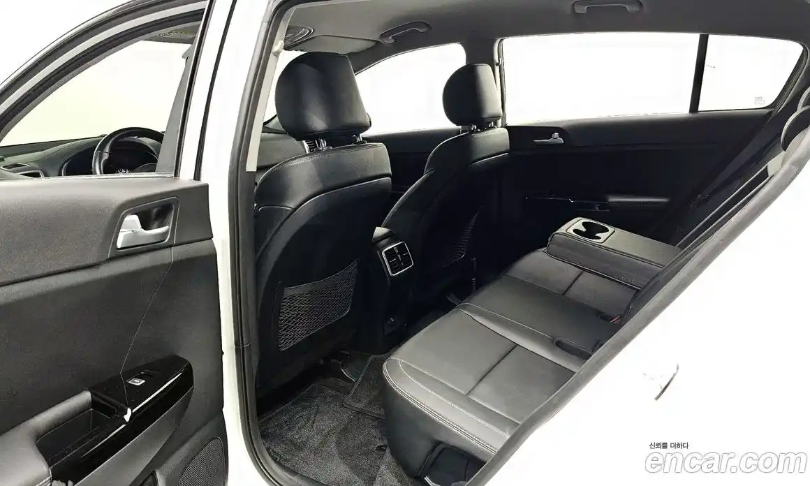 Kia Sportage 2018 2.0 Автомат в Москве № 17905, фото 1