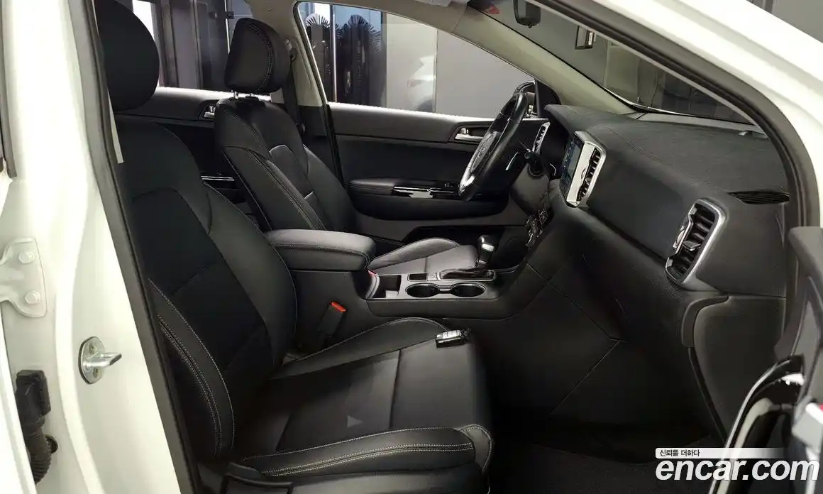 Kia Sportage 2018 2.0 Автомат в Москве № 17905, фото 7