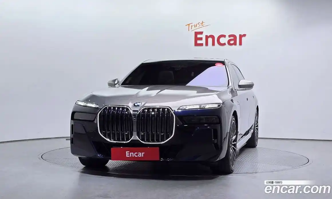 BMW 7-Series 2025 3.0 Автомат в Москве № 187054, фото 4