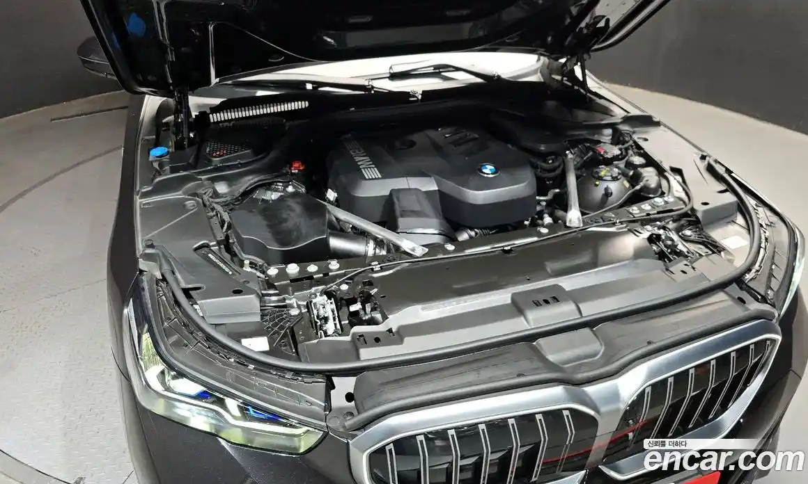 BMW 5-Series 2024 2.0 Автомат в Москве № 188004, фото 3