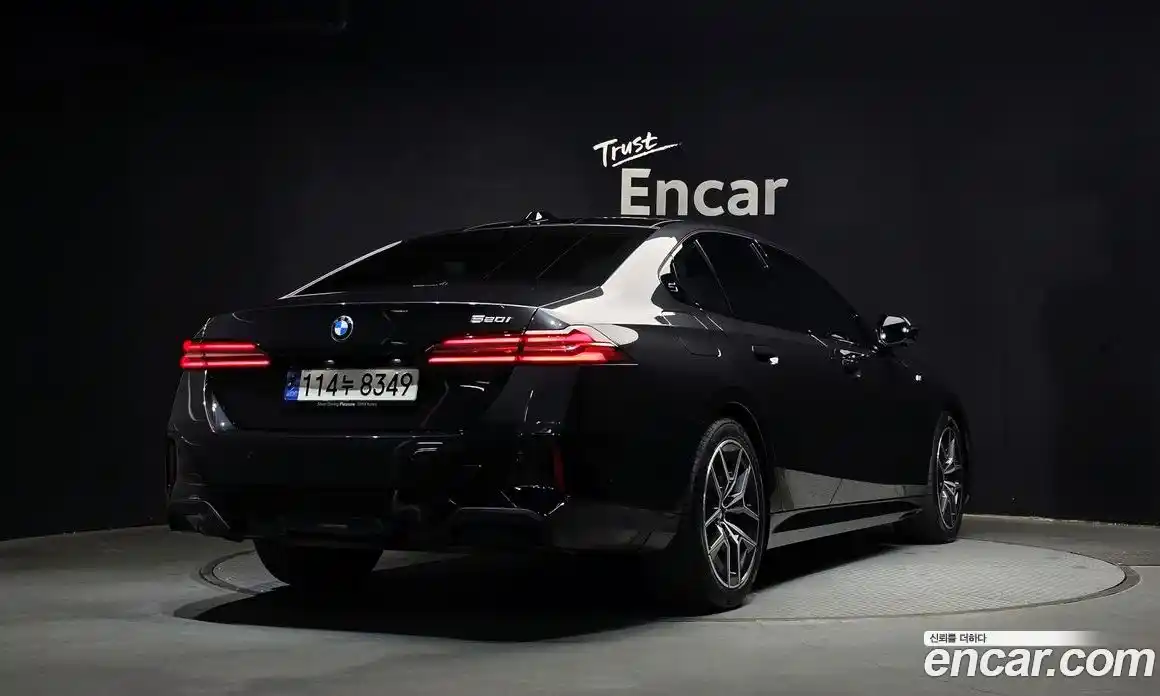 BMW 5-Series 2024 2.0 Автомат в Москве № 188004, фото 10