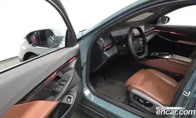 BMW 5-Series 2024 2.0 Автомат в Москве № 188737, миниатюра 4