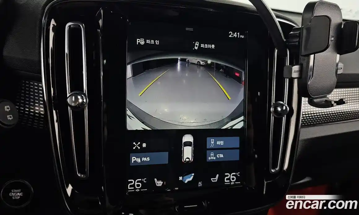 Volvo XC40 2019 2.0 Автомат в Москве № 189377, фото 1