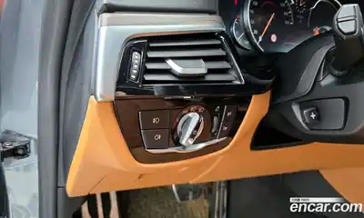 BMW 5-Series 2017 2.0 Автомат в Москве № 192643, миниатюра 6