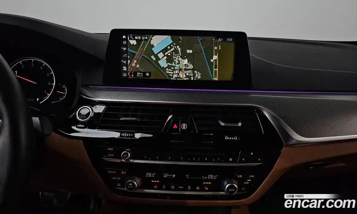 BMW 5-Series 2018 2.0 Автомат в Москве № 192737, фото 15