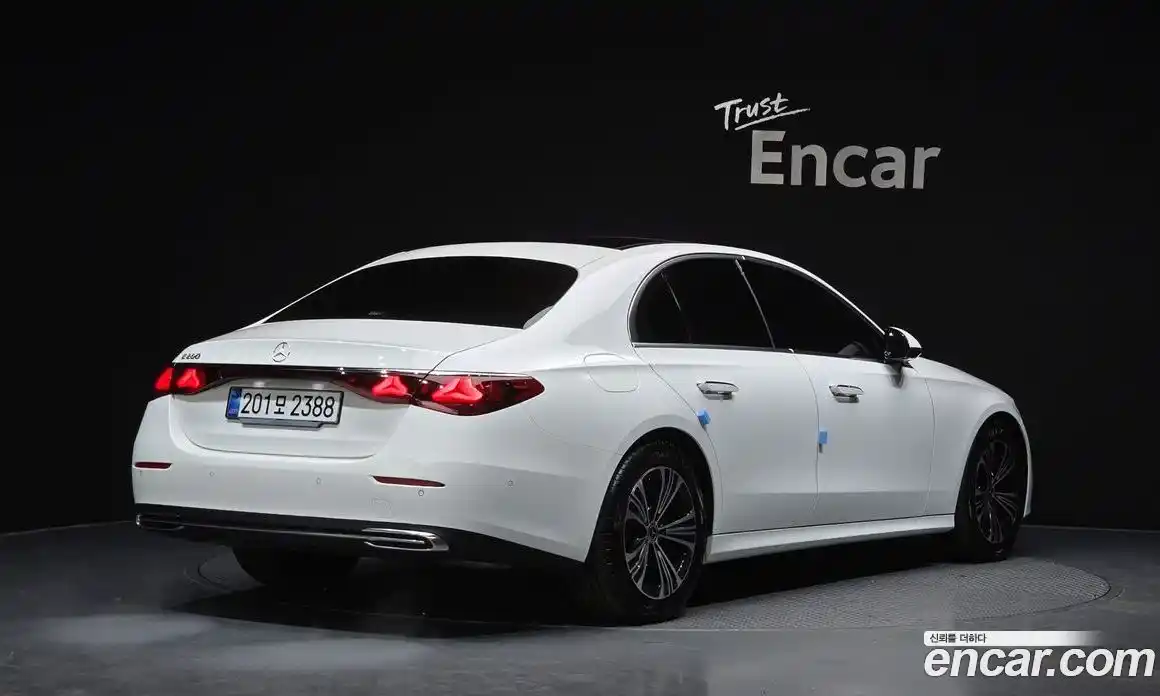 Mercedes-Benz E-Class 2025 2.0 Автомат в Москве № 193808, фото 13