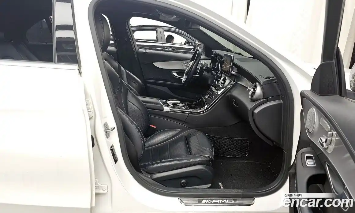 Mercedes-Benz C-Class 2017 4.0 Автомат в Москве № 194855, фото 11