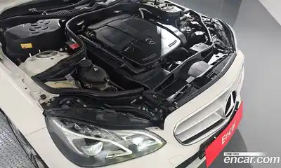 Mercedes-Benz E-Class 2014 3.5 Автомат в Москве № 195343, миниатюра 3