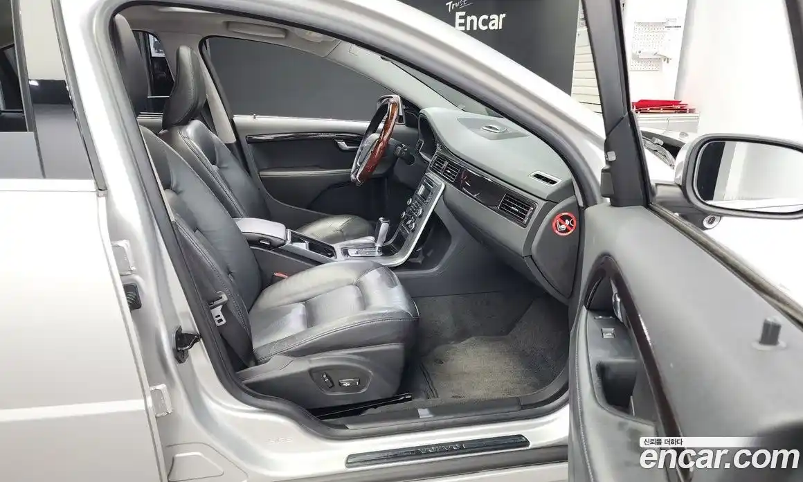 Volvo S80 2011 2.4 Автомат в Москве № 195663, фото 16