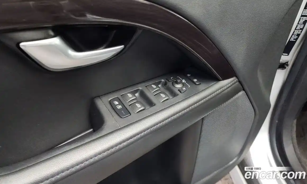 Volvo S80 2011 2.4 Автомат в Москве № 195663, фото 3