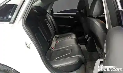 Audi A4 2015 2.0 Автомат в Москве № 196369, миниатюра 3