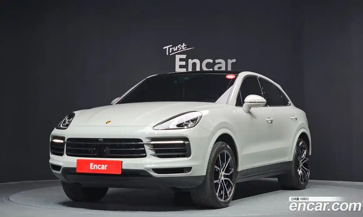 Porsche Cayenne 2023 3.0 Автомат в Москве № 197256, фото 8