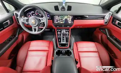 Porsche Cayenne 2023 3.0 Автомат в Москве № 197256, миниатюра 10