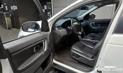 Land Rover Discovery Sport 2017 2.0 Автомат в Москве № 198198, миниатюра 4