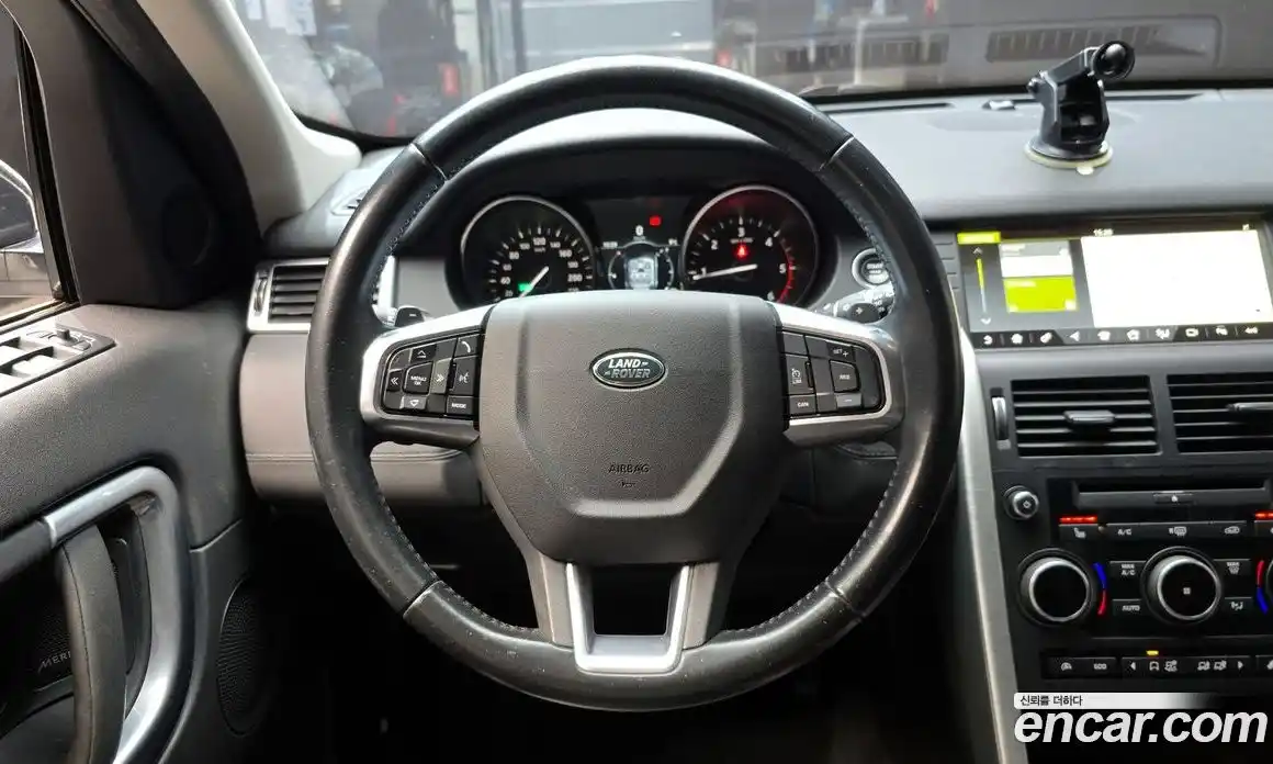 Land Rover Discovery Sport 2017 2.0 Автомат в Москве № 198198, фото 5